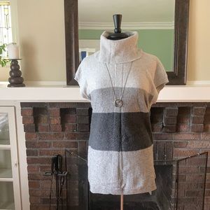 CROFT & BARREL COLOR BLOCK TUNIC